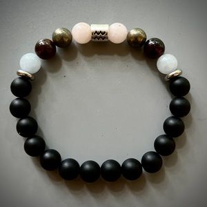Aquarius ♒️ Zodiac Handcrafted Bead Bracelet